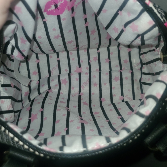 Betsey Johnson Black and Pink Cat Face Clutch - Picture 7 of 7